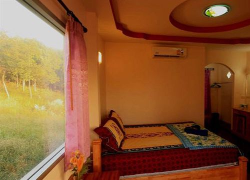 Phangan Dragon Hut Resort 5