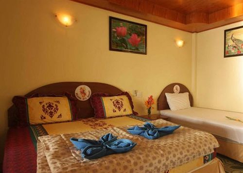 Phangan Dragon Hut Resort 7