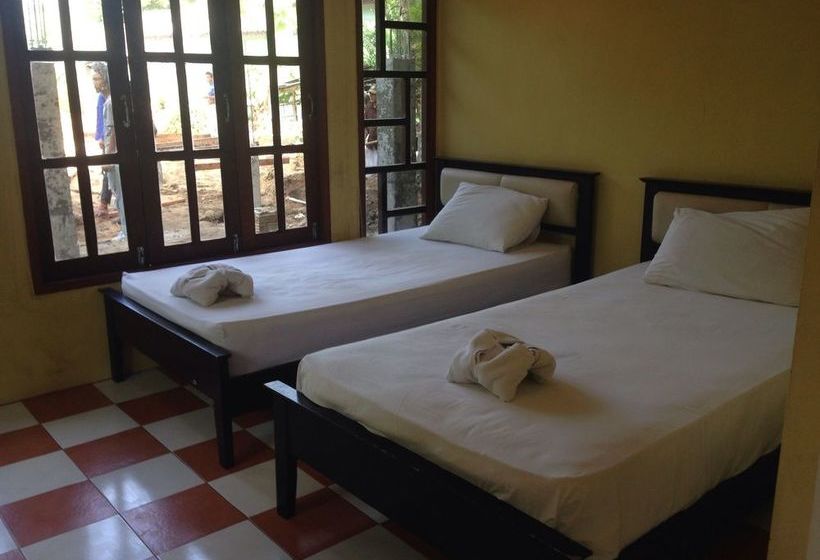 Resort Hut Sun Bungalow 16