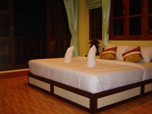 Resort Hut Sun Bungalow 4