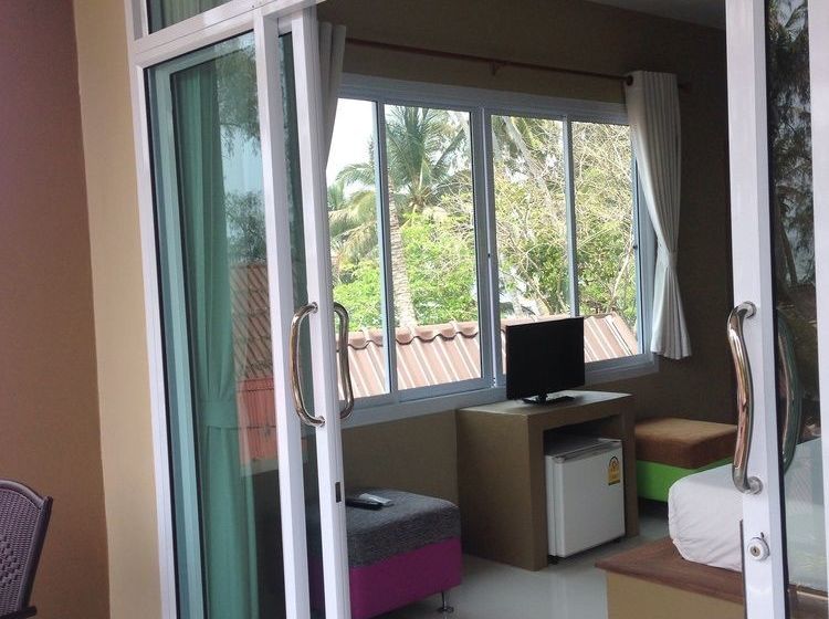 Resort Hut Sun Bungalow 8