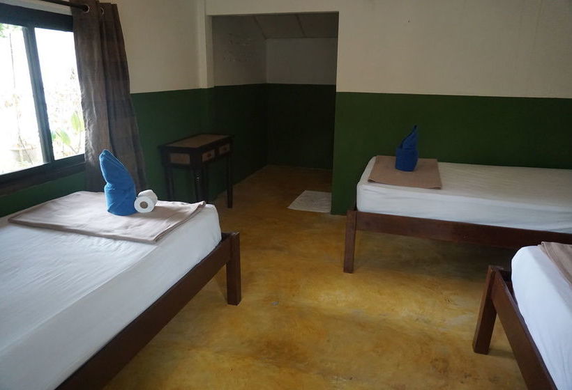 The Beach Village - Hostel 10