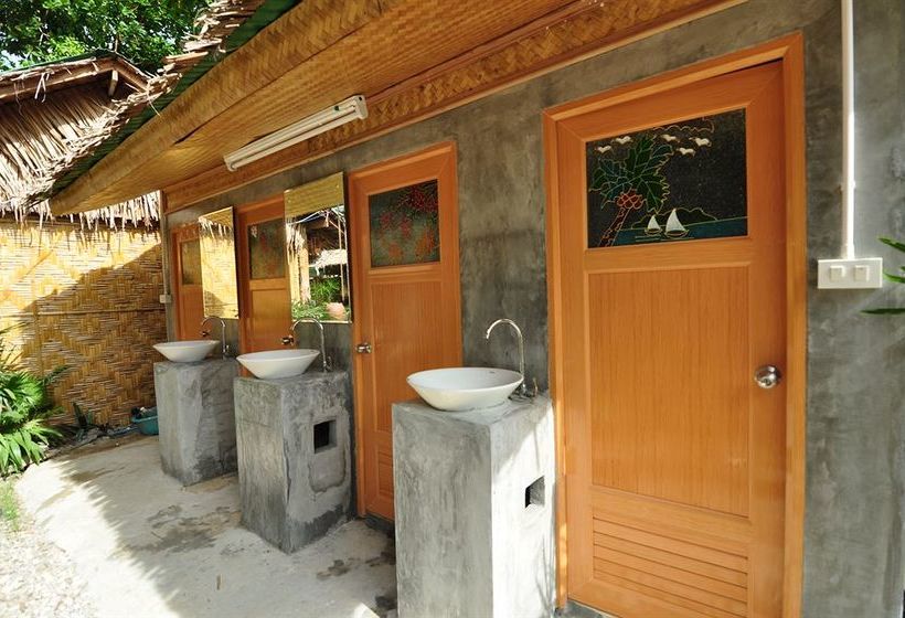 Hostel Blanco Dorm Room & Restaurant 10