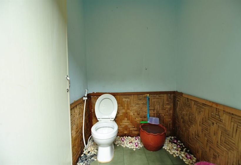 Hostel Blanco Dorm Room & Restaurant 8