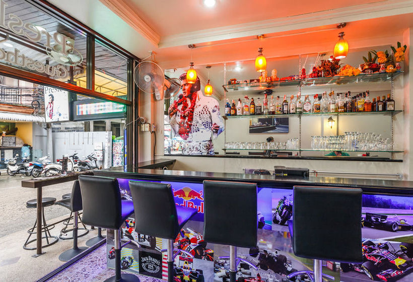 Hotel Presley Guesthouse 1