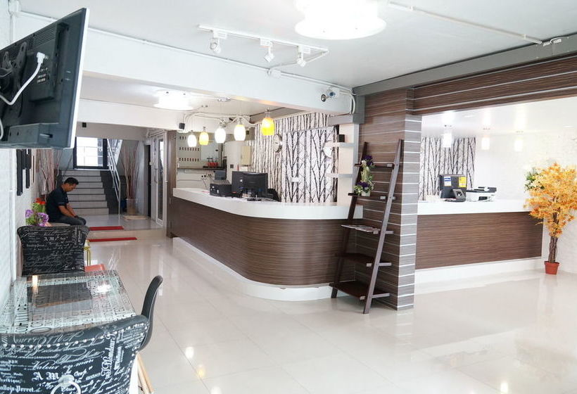 Ma Non Nont Hotel & Apartment