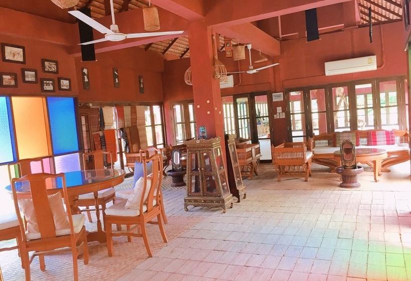 Hotel Chiangmai Royal Creek 17