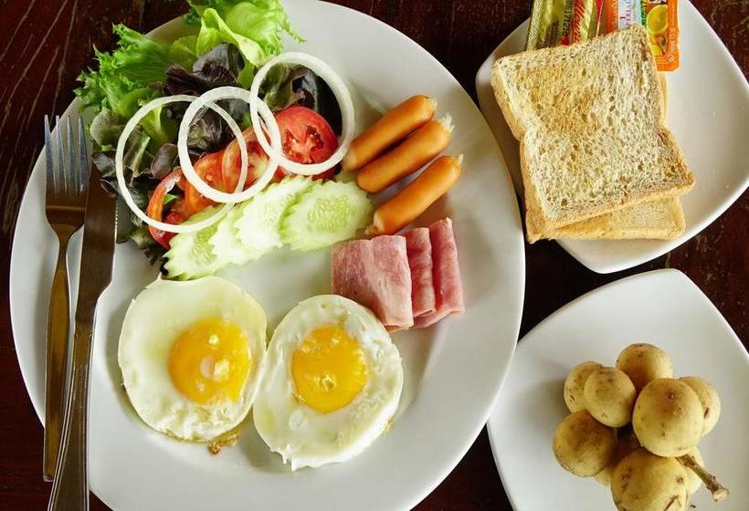 Hotel Chiangmai Royal Creek 2