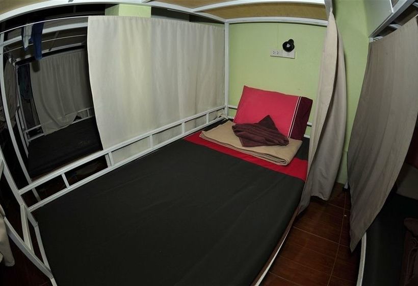 Hostel Alena Dorm Room 20