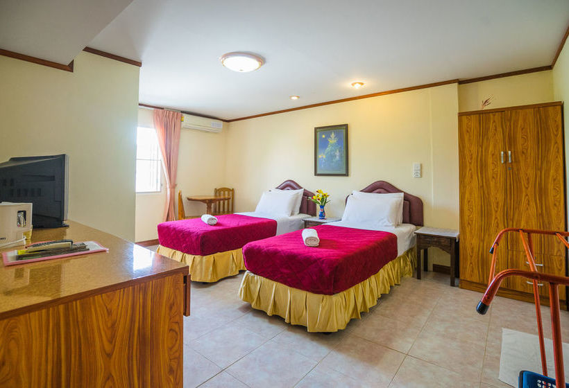 Hotel The Britannia Chiang Mai 19