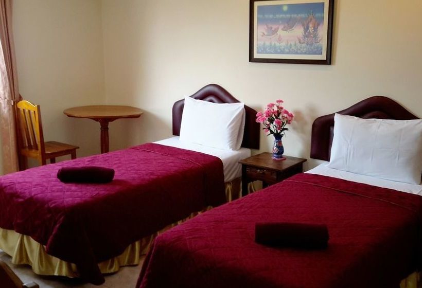 Hotel The Britannia Chiang Mai 7