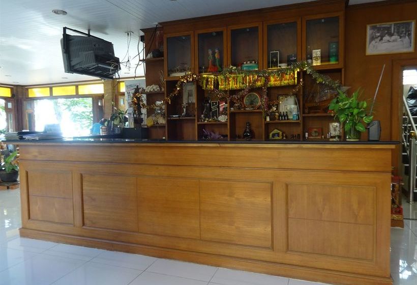 Hotel Family House Resort 1