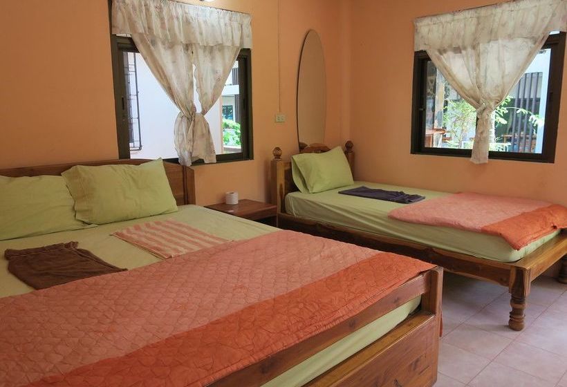 Hotel Family House Resort 18