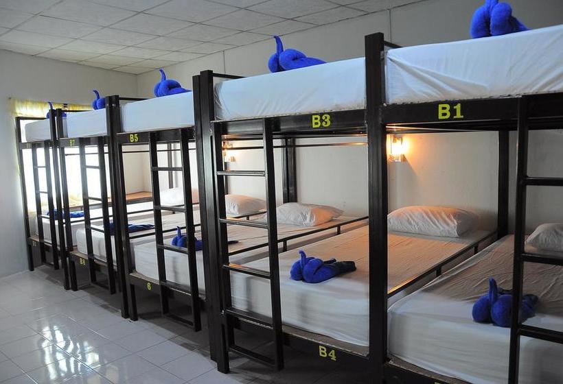 Mickey Hostel Koh pha Ngan