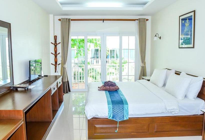 Hotel Ananda Villa 4