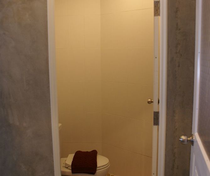 Hostel Ban's Avenue Guest House 11