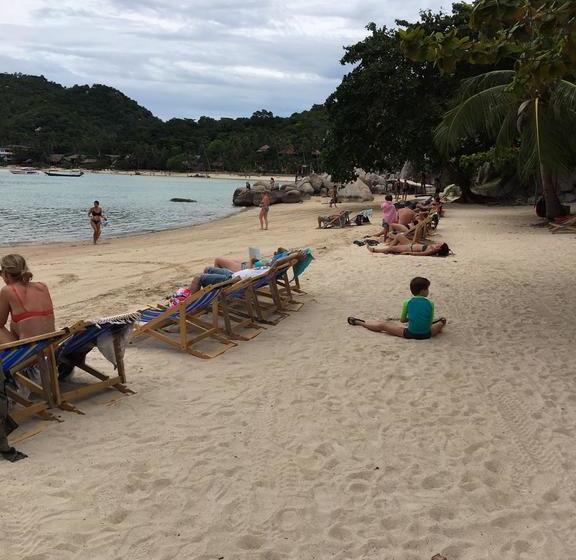 Taatoh Resort and Freedom Beach Resort 11