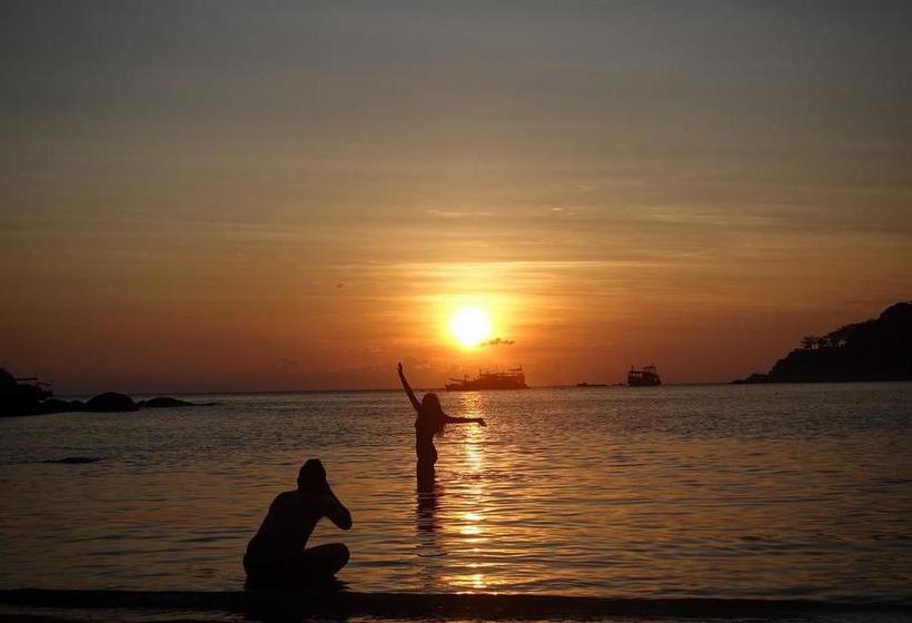 Taatoh Resort and Freedom Beach Resort 7