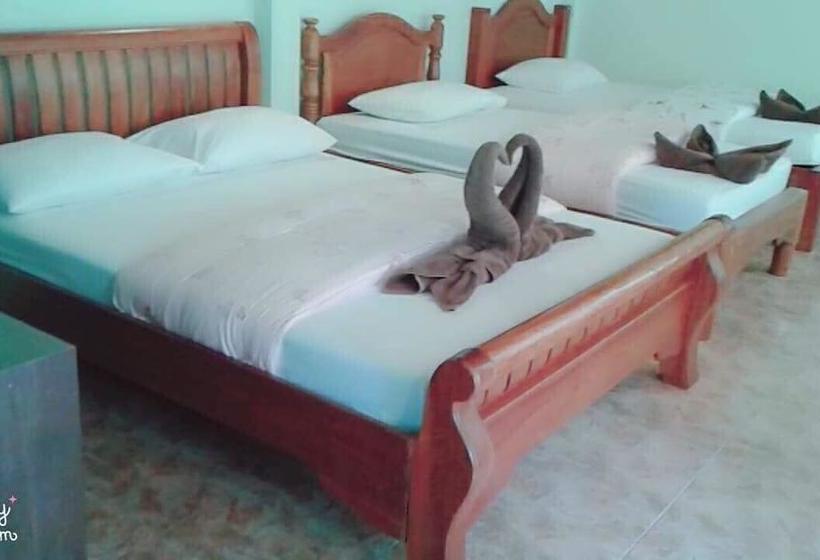 Taatoh Resort and Freedom Beach Resort 9