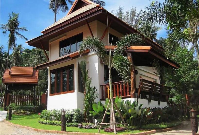 Blue Diamond Resort 12