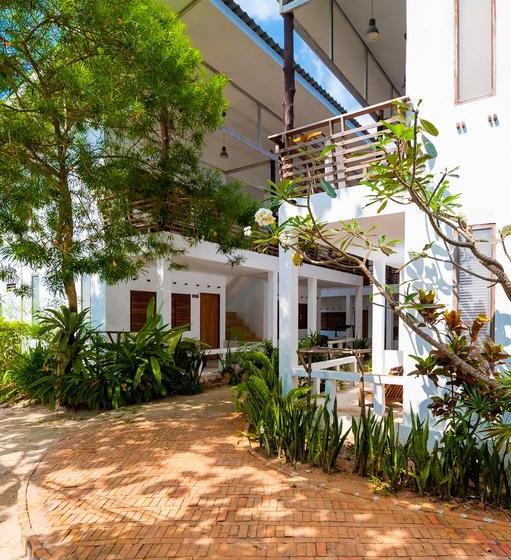 Sunshine Beach Resort 14