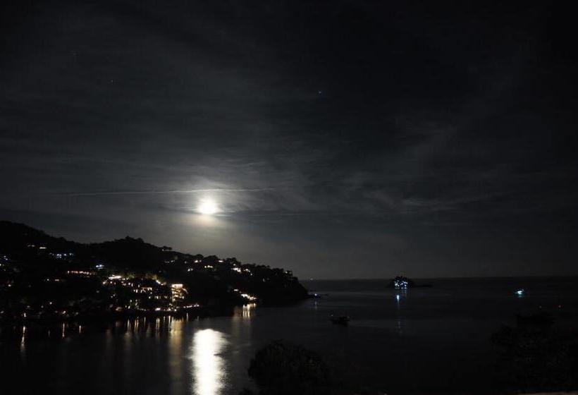 Taatoh Seaview Resort 5