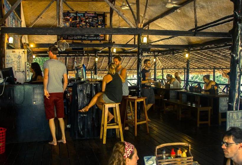 Shiralea Backpackers Resort 13