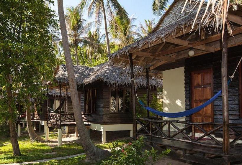 Shiralea Backpackers Resort 3