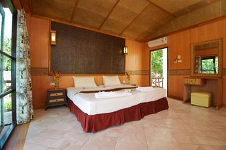 Bow Thong Beach Resort 11