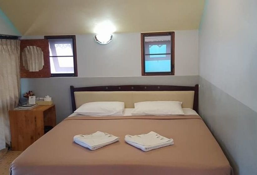 Hospedaria Khun Ying House 13