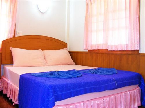 Haad Salad Resort 11