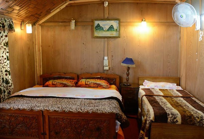 Pension Houseboat Zaindari Palace 17