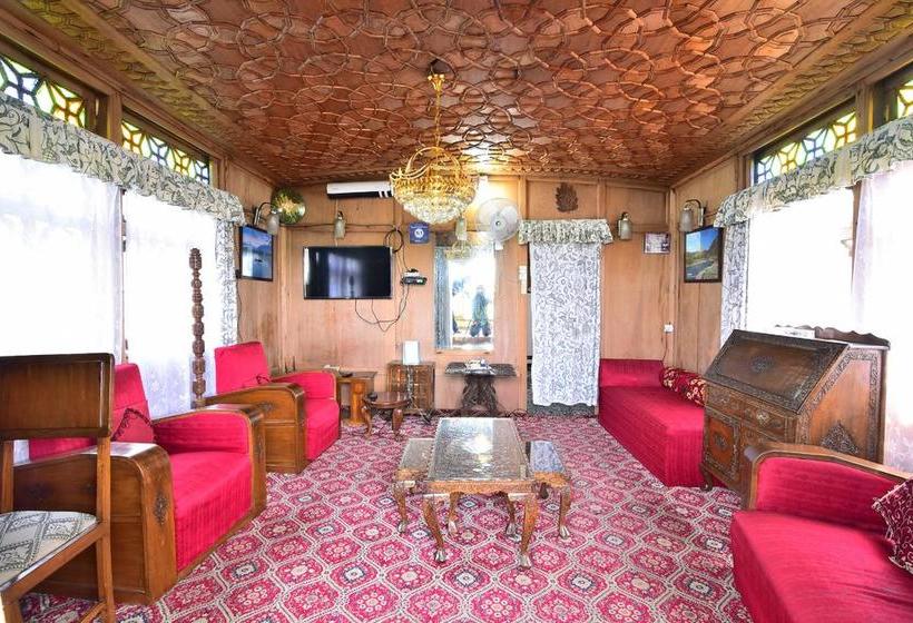 Pension Houseboat Zaindari Palace 19
