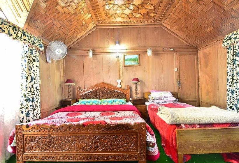 Pension Houseboat Zaindari Palace 5