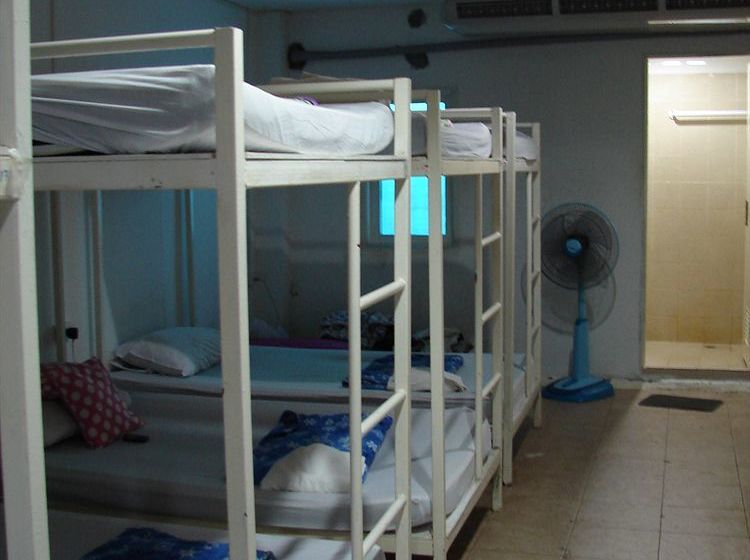 Hostel Lucky House Dorm Room 2