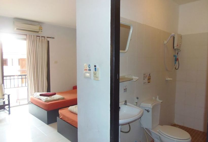 Pension Ban Thai Guesthouse 10