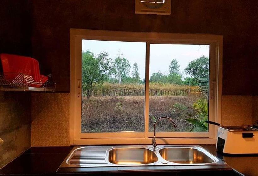 Hotel Baan Suan Him Doi 11