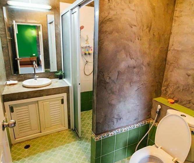 Hotel Baan Suan Him Doi 13