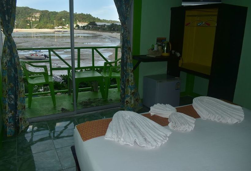 Hotel Phi Phi Beach Front Resort 20