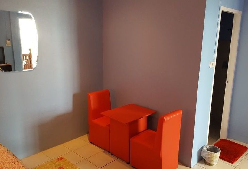 Hotel Laila Food And Drink Guesthouse 10