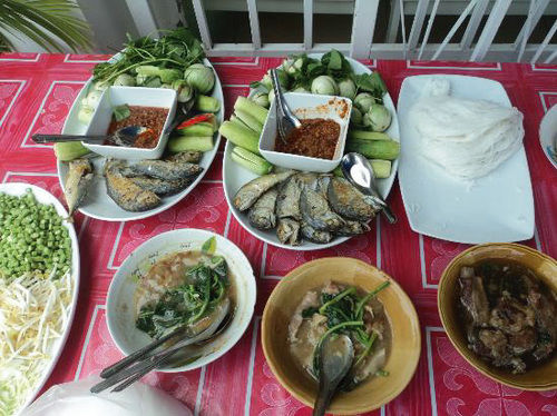 Hotel Laila Food And Drink Guesthouse 15