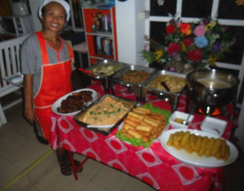 Hotel Laila Food And Drink Guesthouse 16