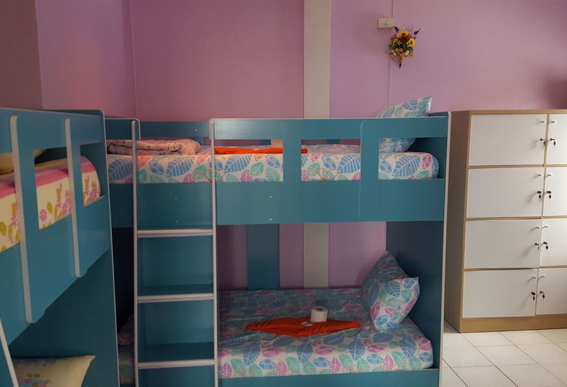 Hotel Laila Food And Drink Guesthouse 7