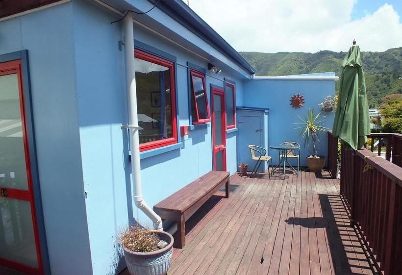 Hostel The Villa Backpackers Lodge 1