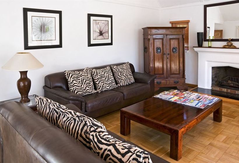 Pension Lagoon Lodge 1