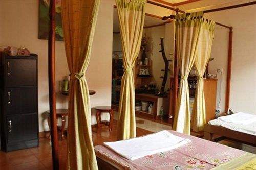 Hotel Bunjongburi 17