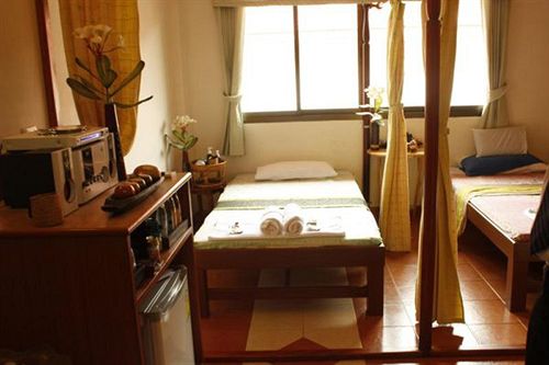 Hotel Bunjongburi 20