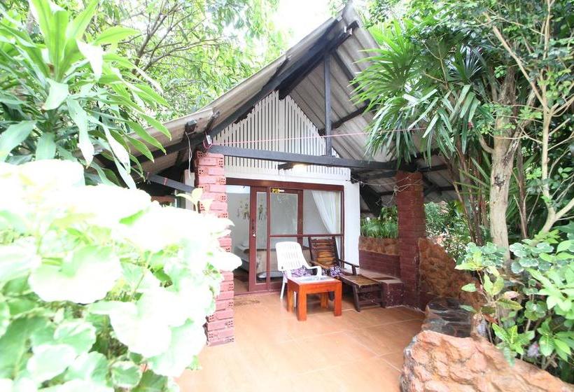 Hotel Pine Bungalow Krabi