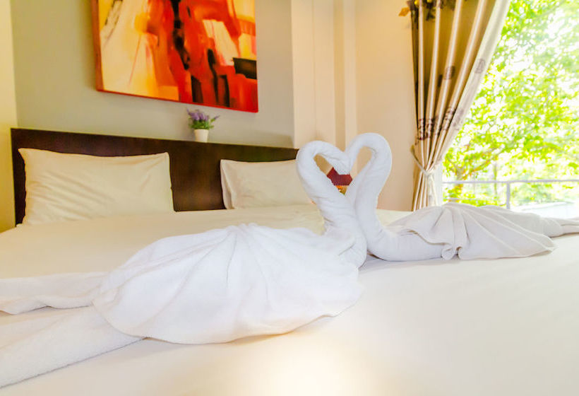 Hotel Baan Yuyen Karon Guesthouse 13