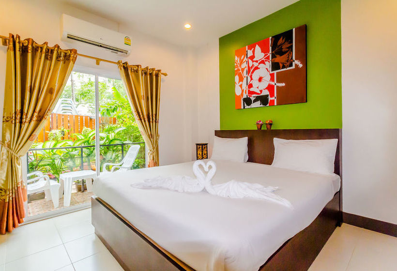Hotel Baan Yuyen Karon Guesthouse 18